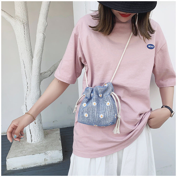 Women's Straw Woven Handbag