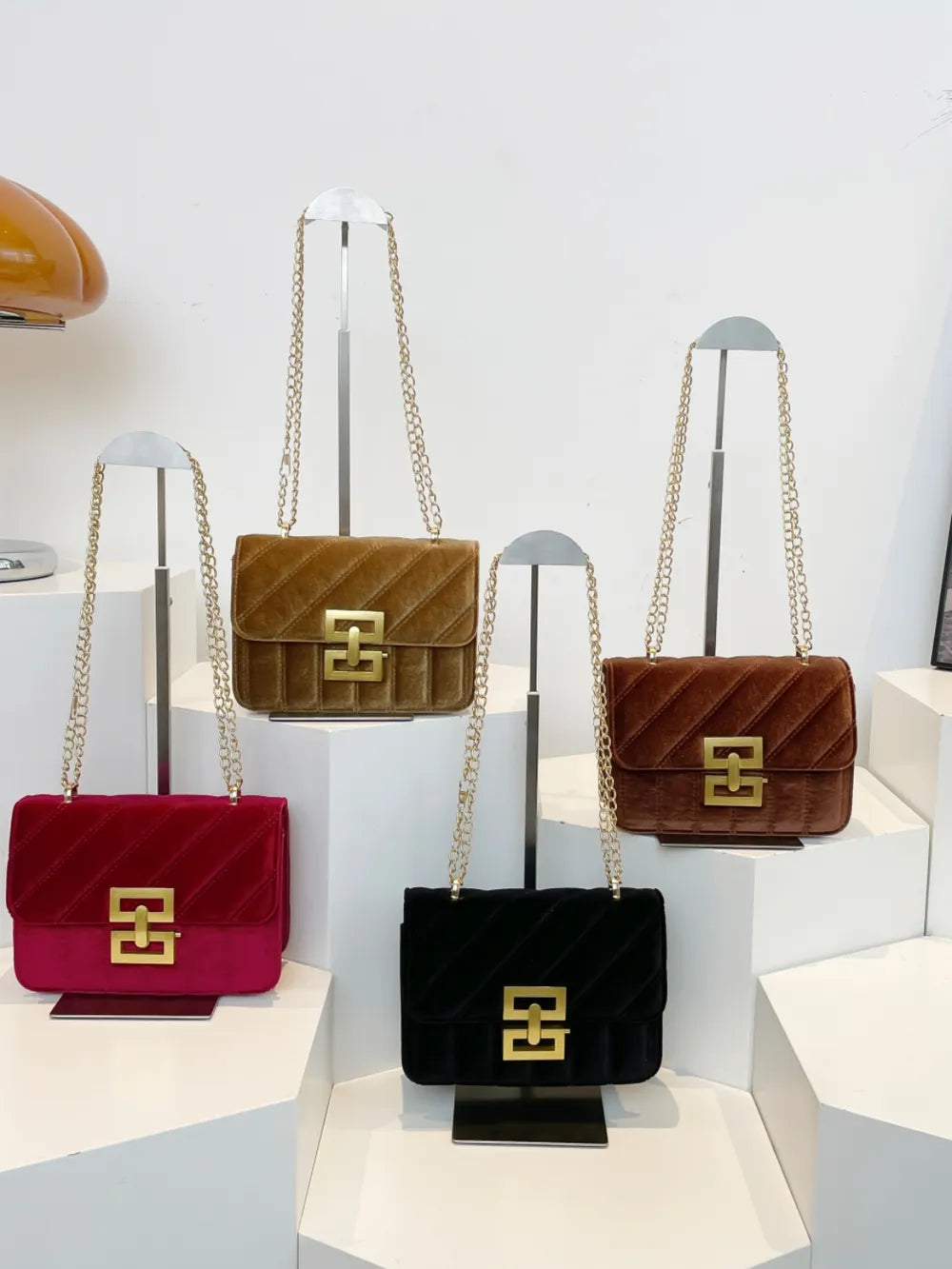 Chain Shoulder Bag
