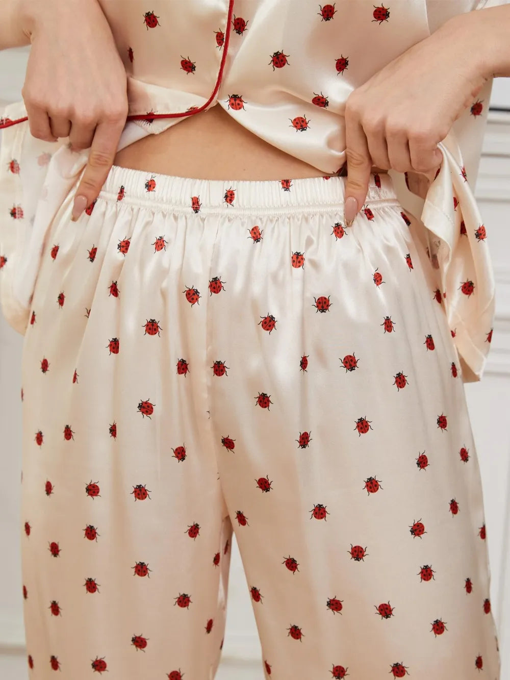 Women's Pyjama Set - Top & Trousers - Polka Dot