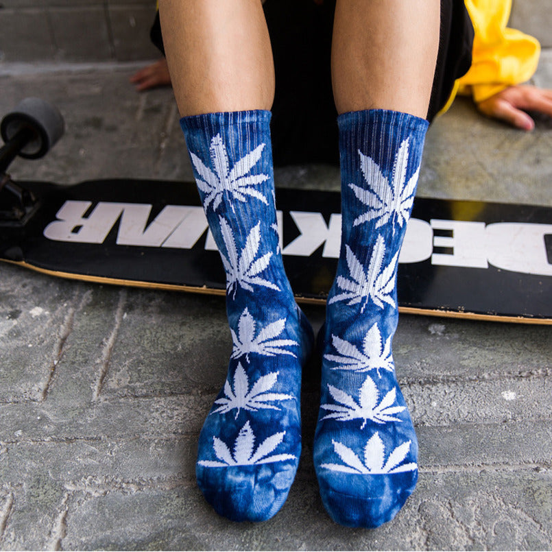 Socks - Maple Leaves