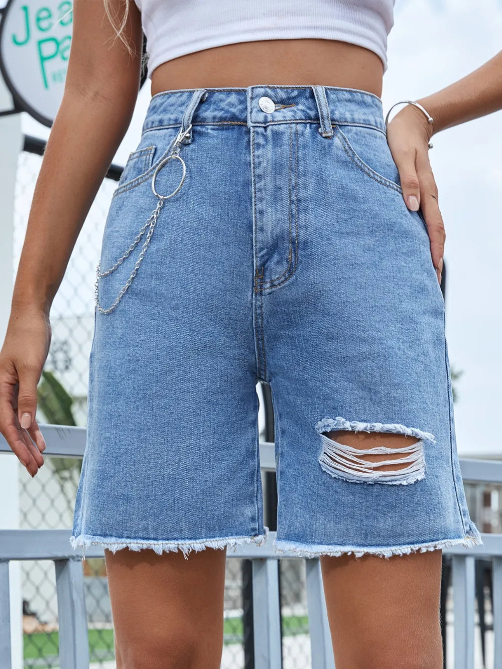 Women's Distressed Raw Hem Denim Shorts
