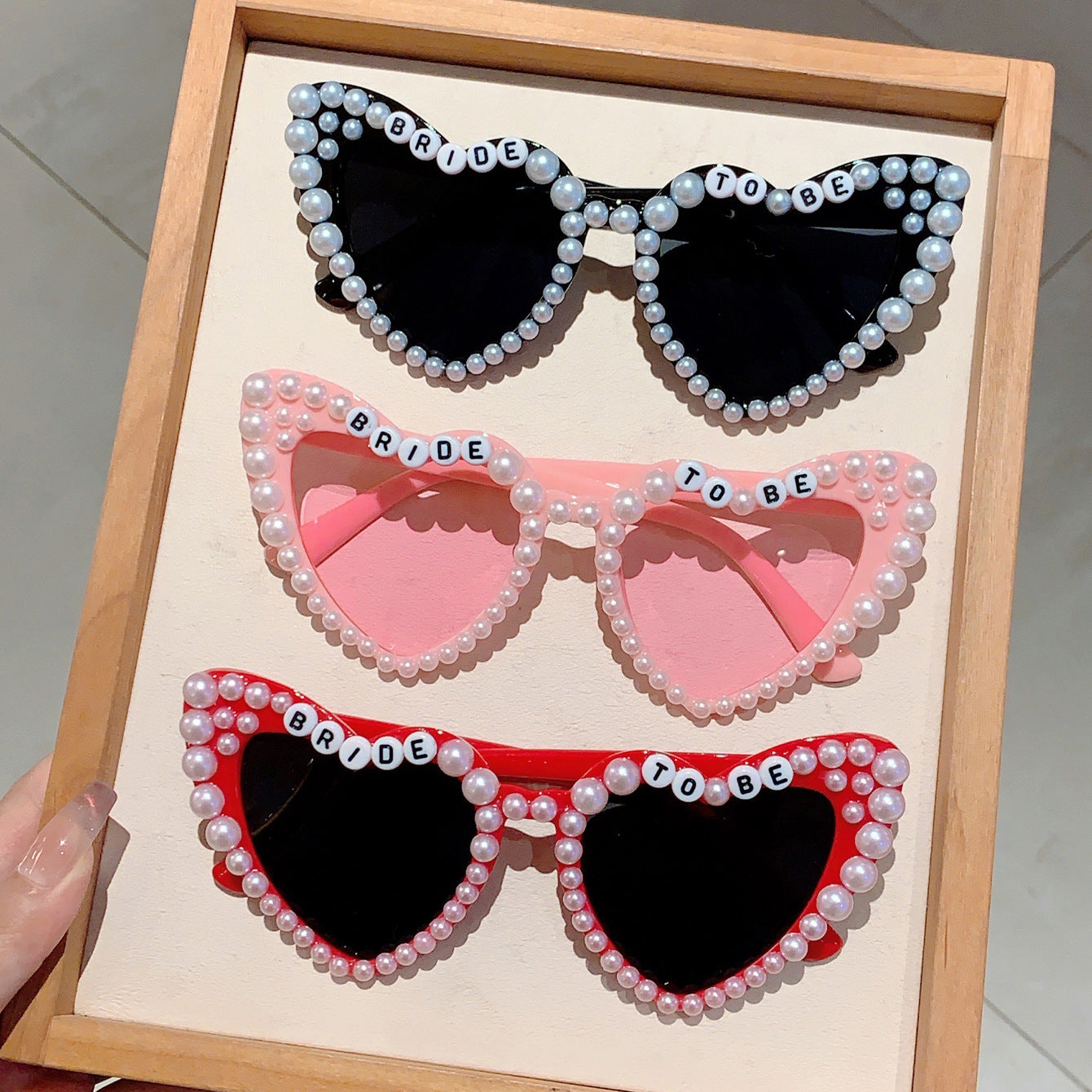 Hen Wedding BRIDE TOBE sunglasses