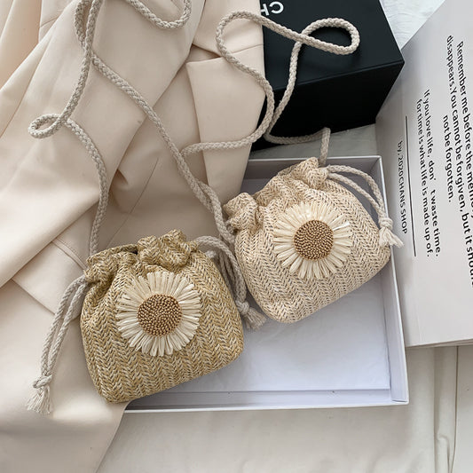 Women's Straw Handbag