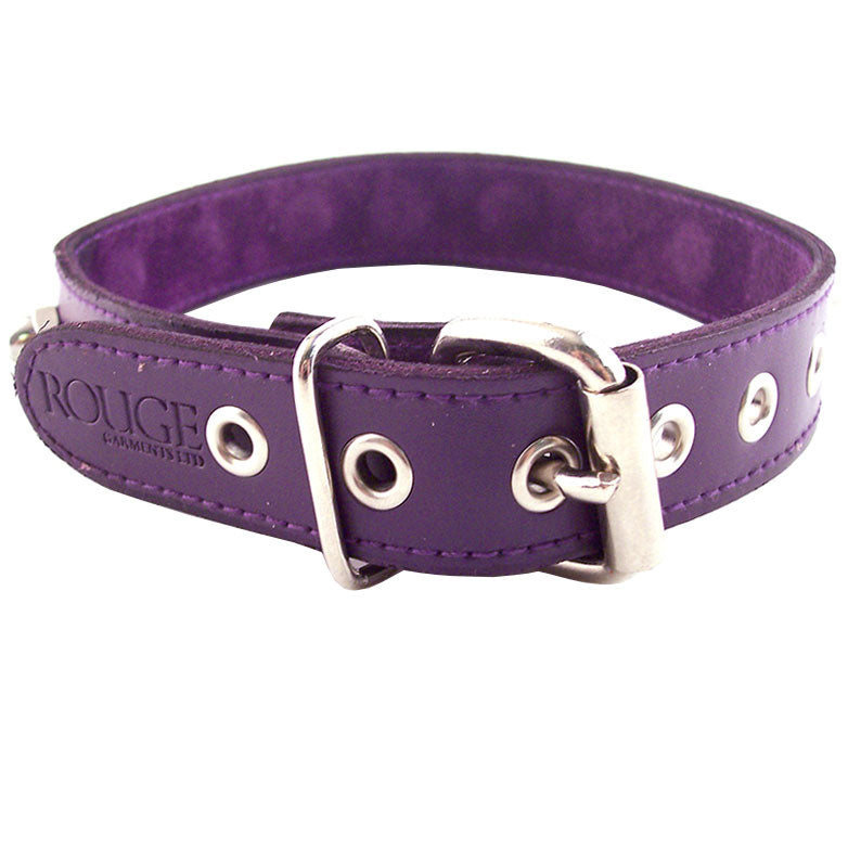 Rouge Garments Nut Collar