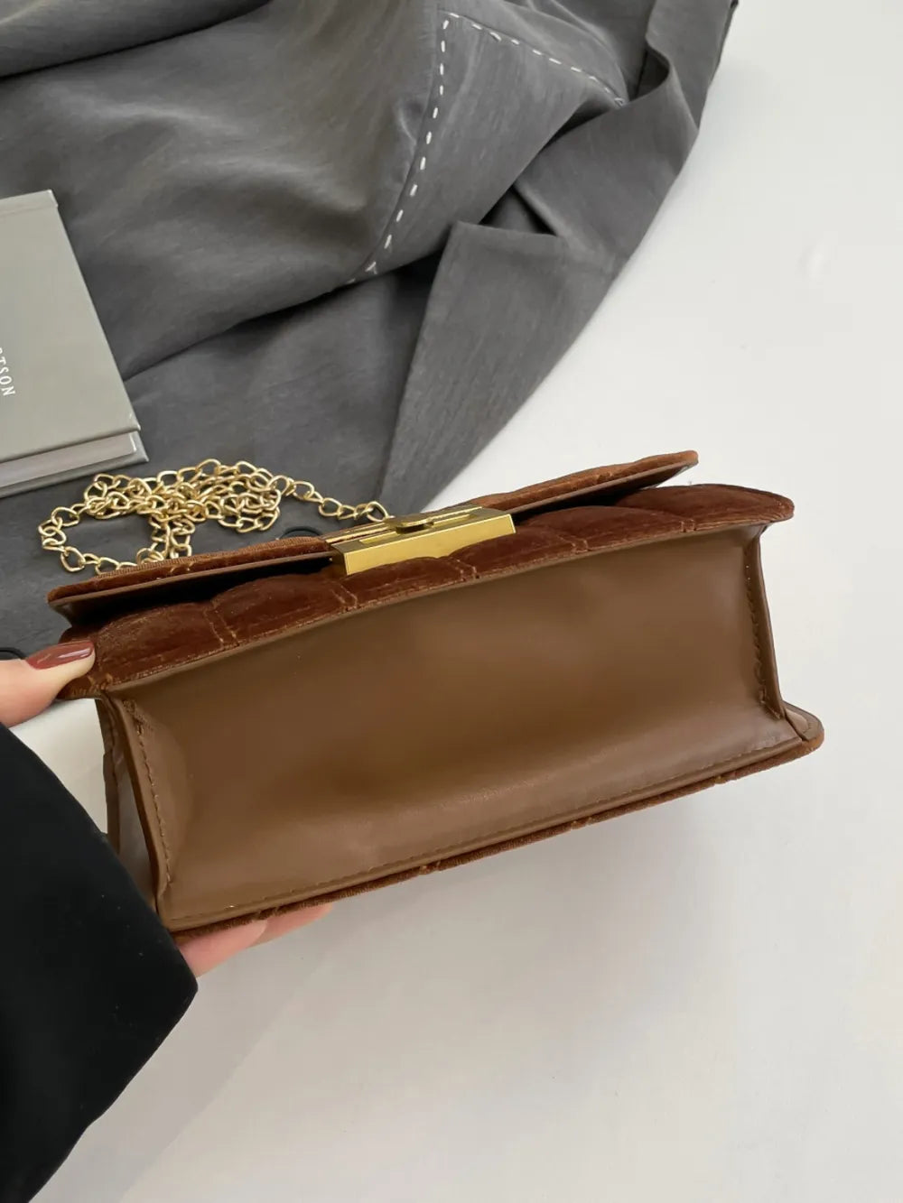 Chain Shoulder Bag