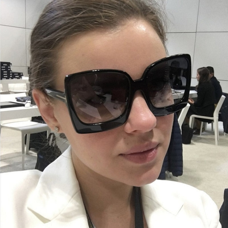 Ladies Oversized Sunglasses - UV400 - various colours