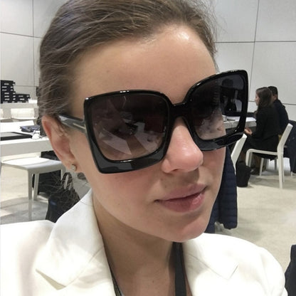 Ladies Oversized Sunglasses - UV400 - various colours