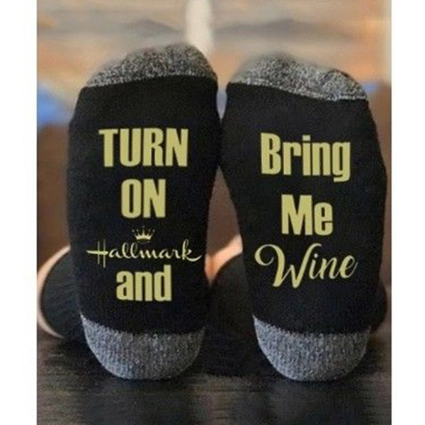 Socks - IF YOU CAN READ THIS Slogan