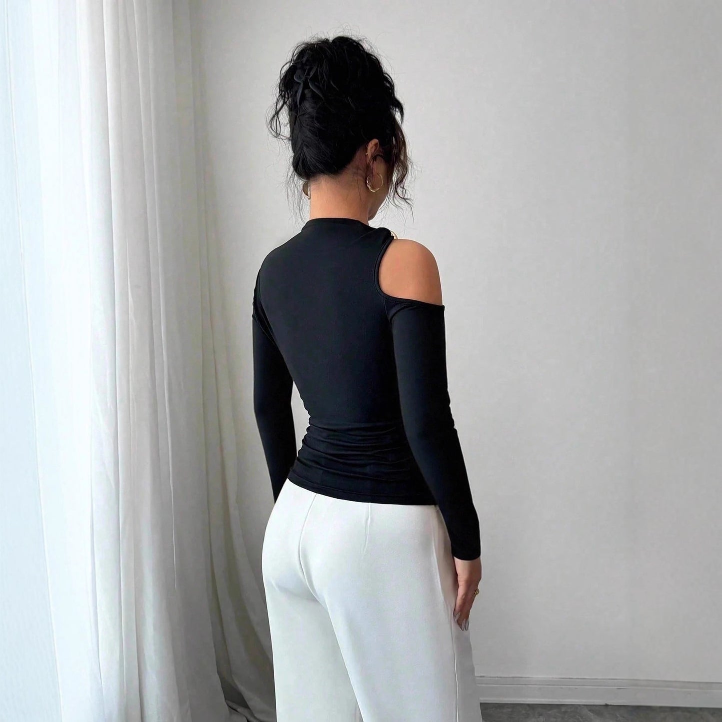 Women's Asymmetrical Shoulder Detail Long Sleeve Top