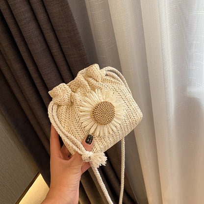 Women's Straw Handbag