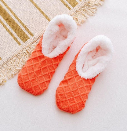 Winter Home Slippers Women Floor Shoes Indoor Socks Shoes Warm Woolen Ladies Plush Soft Comfortable Winter Slippers Pantoffels