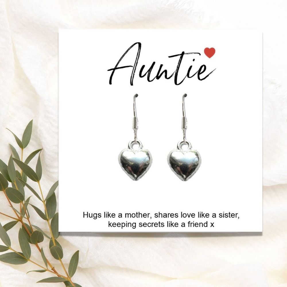 Auntie Message Card with Heart Earrings