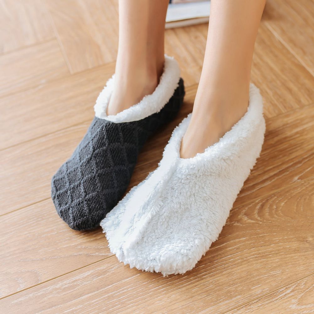 Winter Home Slippers Women Floor Shoes Indoor Socks Shoes Warm Woolen Ladies Plush Soft Comfortable Winter Slippers Pantoffels